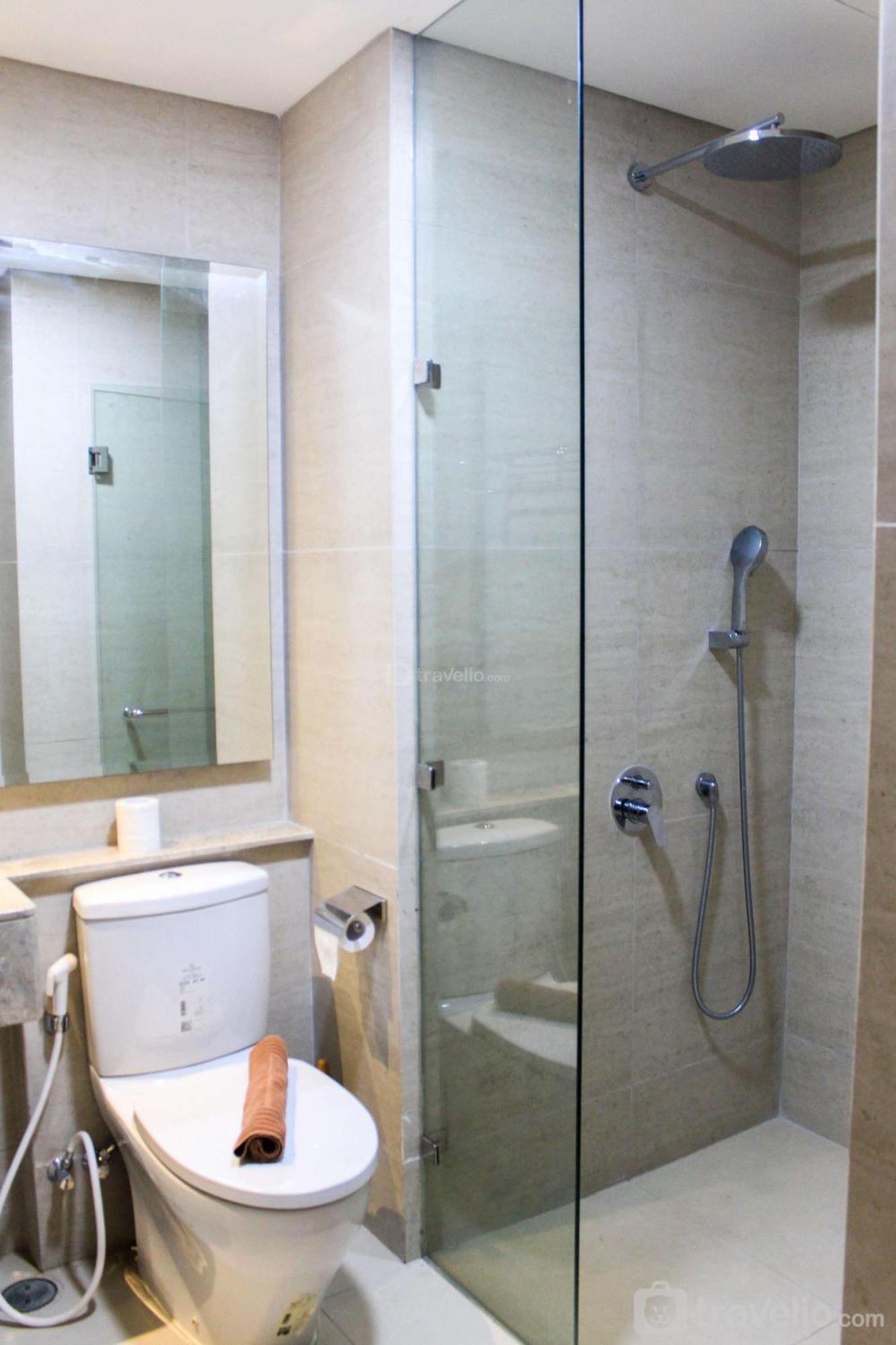 Apartemen View 1br At Gold Coast Pik By Travelio *