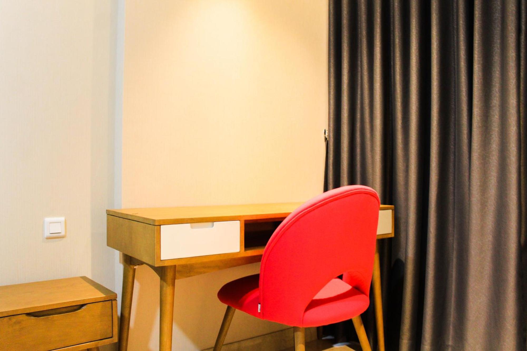Apartemen View 1br At Gold Coast Pik By Travelio *